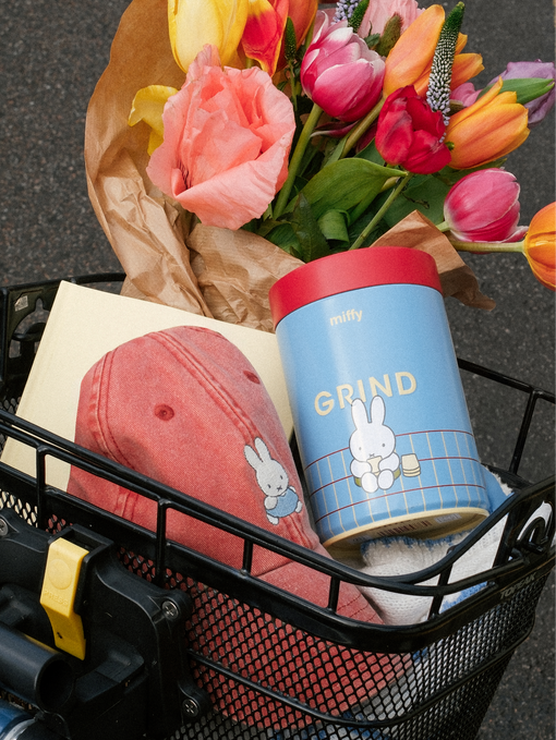 20% off everything + a FREE £10 voucher.